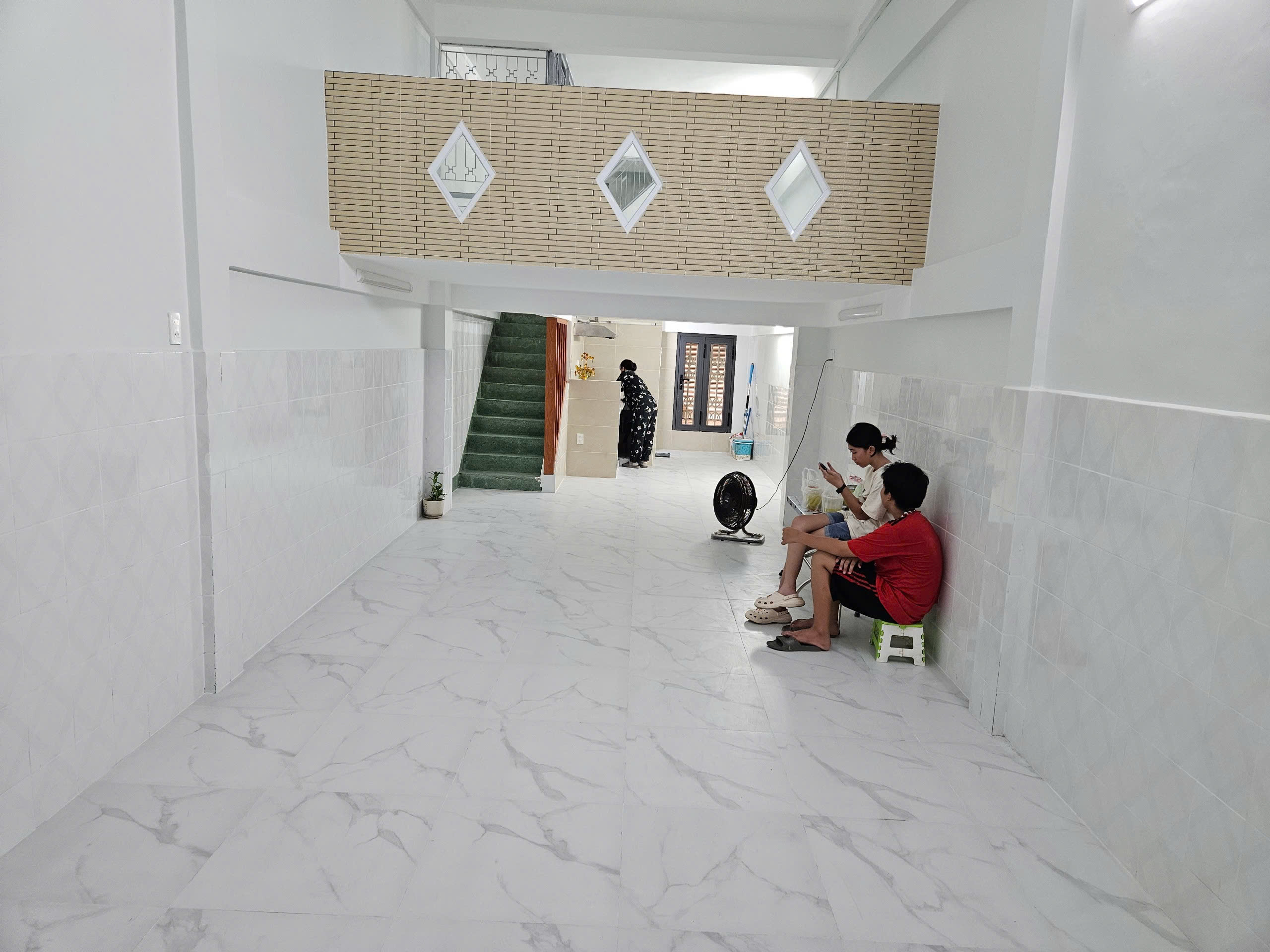 Bán nhà mặt tiền kinh doanh gần chợ Bình Tây , khu Chợ Lớn