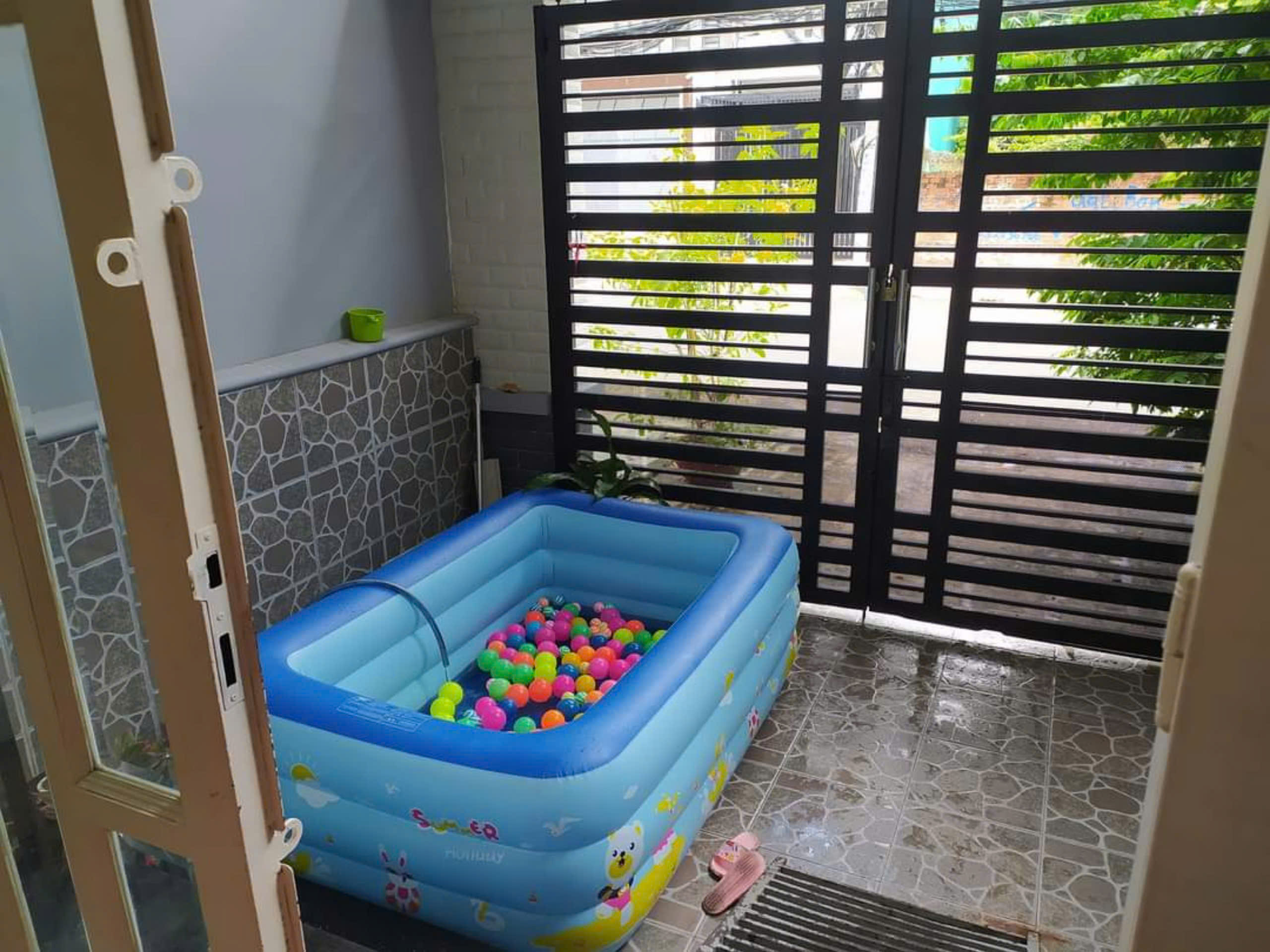 Bán nhà mặt tiền khu Bình Phú