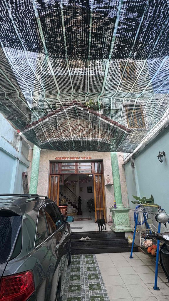 Bán nhà mặt tiền Văn Thân gần đường Võ Văn Kiệt