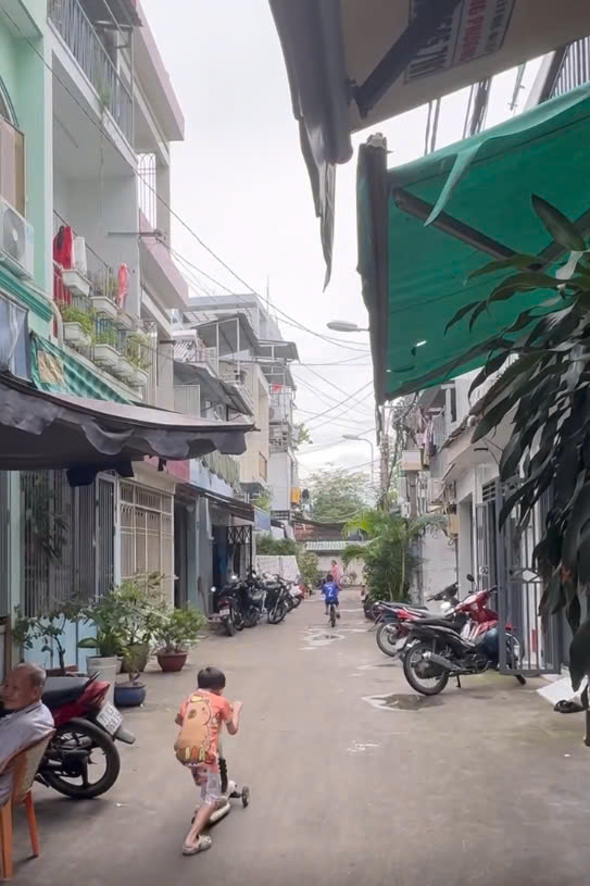 Bán nhà đường xe hơi , mặt tiền nội bộ khu Phạm Văn Chí