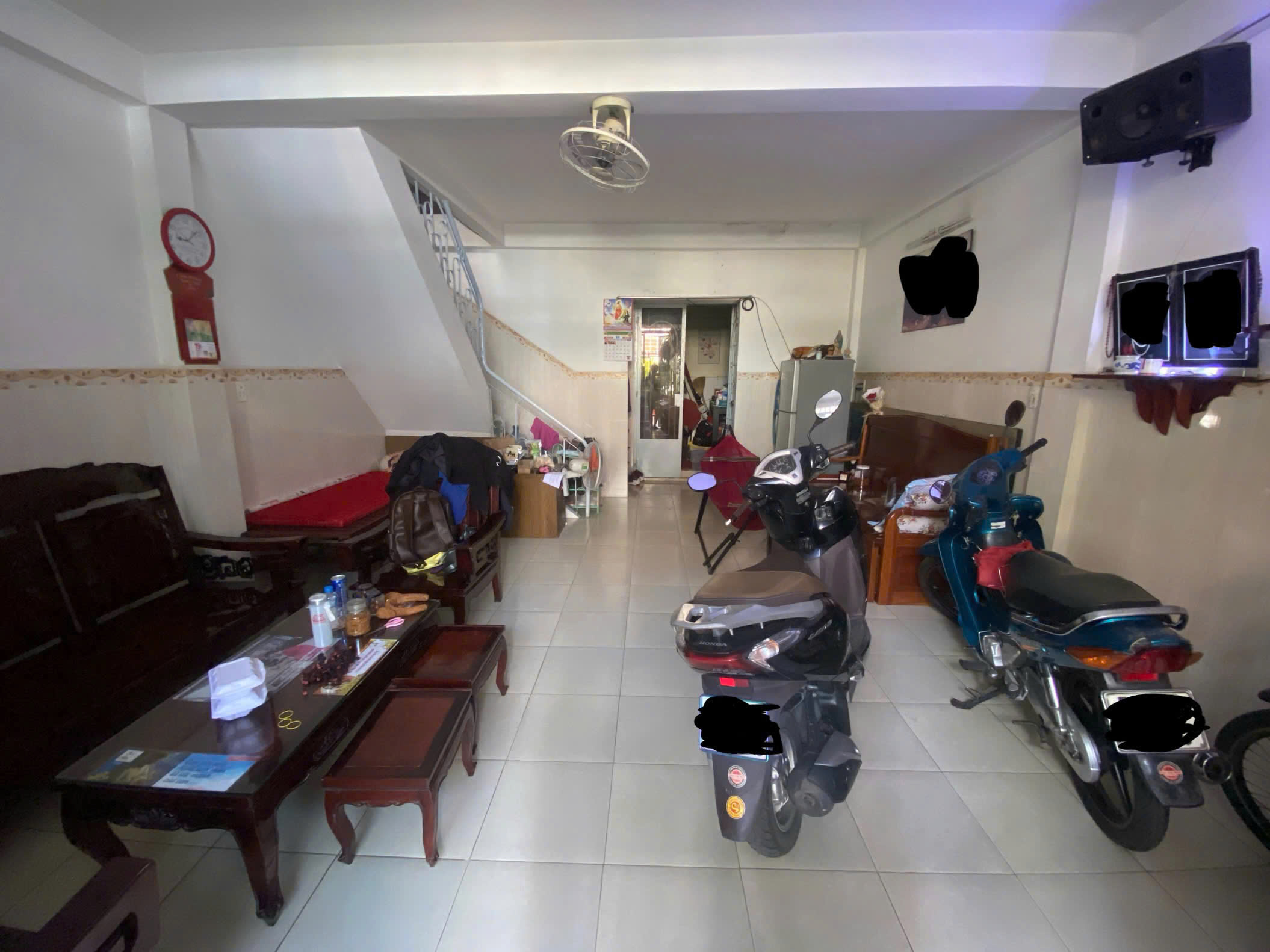 Bán nhà nhỏ sát bên chợ Khiếu Năng Tĩnh , giáp phố ẩm thực Quận 6