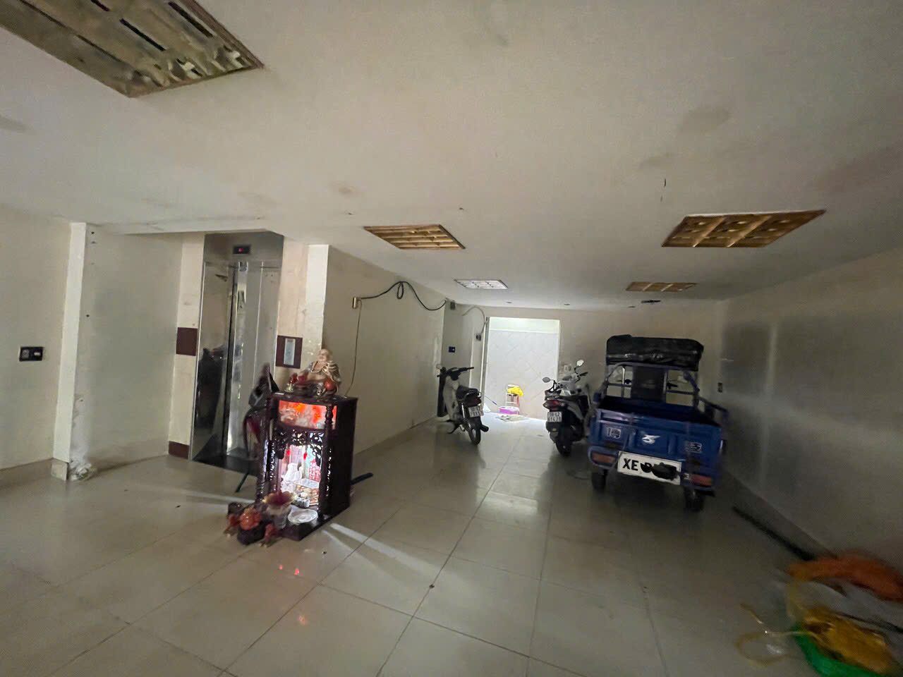 Bán nhà mặt tiền Phạm Văn Chí , gần chợ Bình Tây