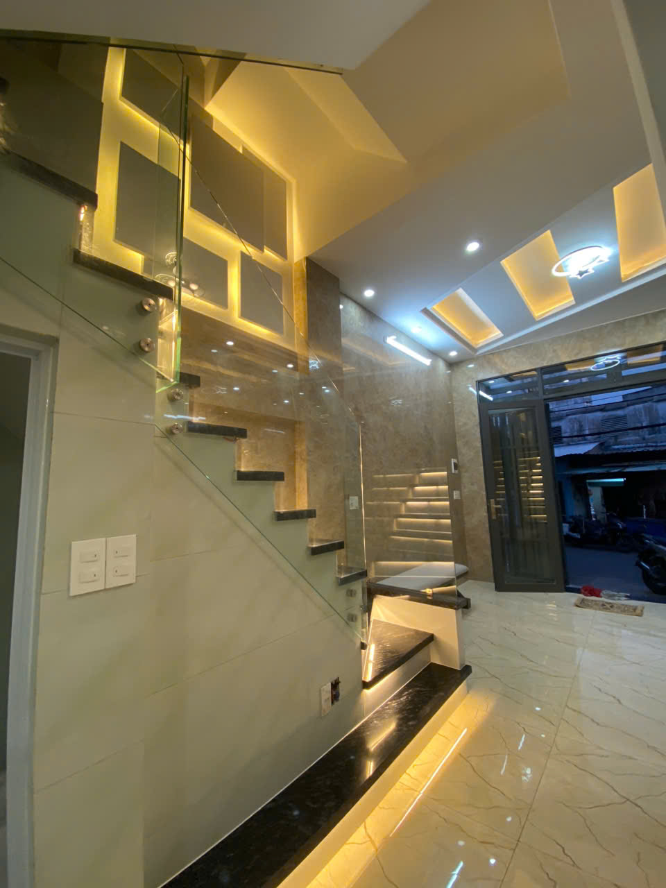 MTKD - Lý Đạo Thành, 3.88m x 13m (nở hậu 4.30m) Nhà mới, xây dựng hiện đại.