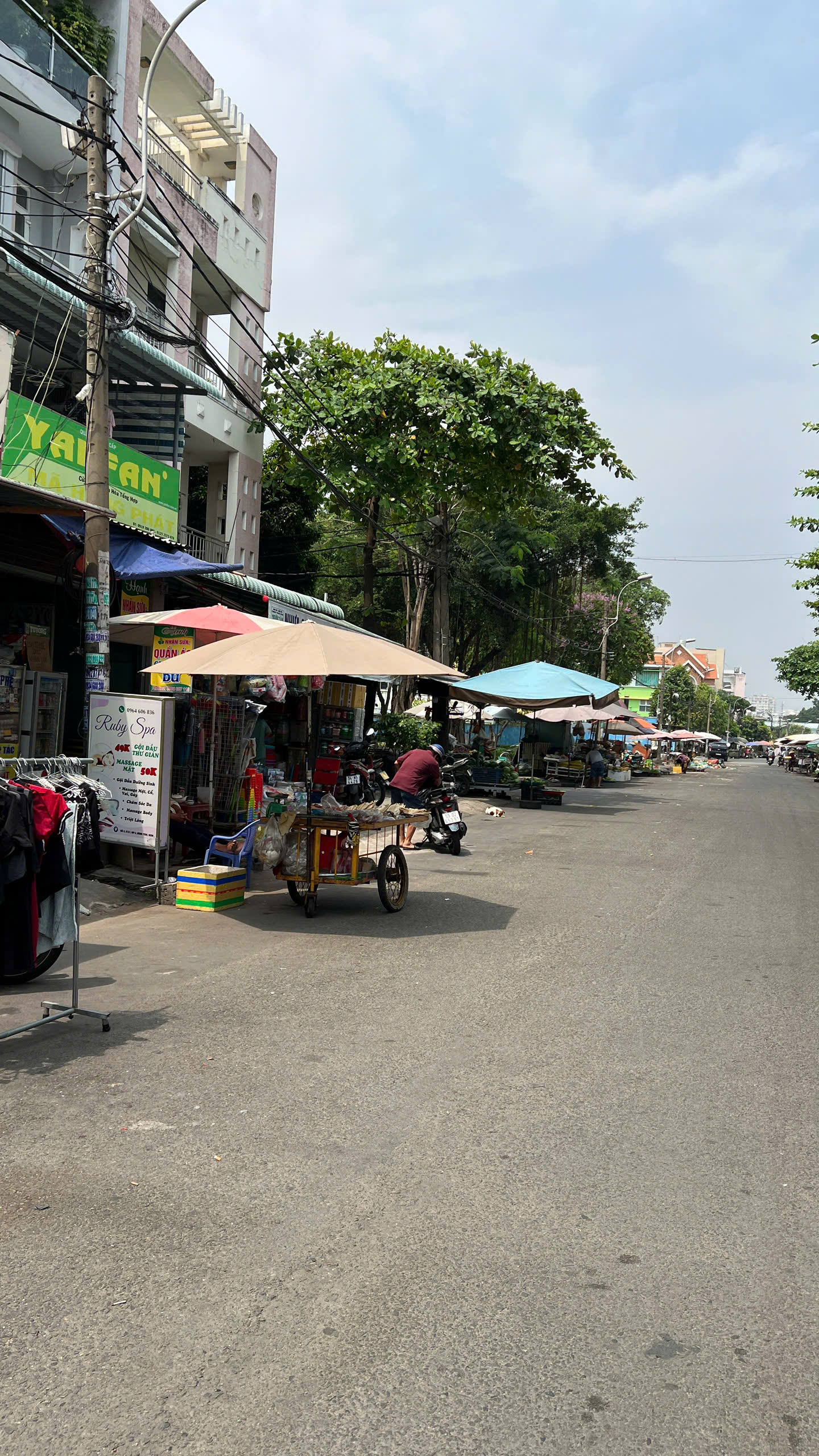 Mặt tiền nội bộ - KDC Tân Tạo - Giáp Tên Lửa, Bình Trị Đông B - 5.3m x 16m nhà 3 lầu, 6pn 4wc.