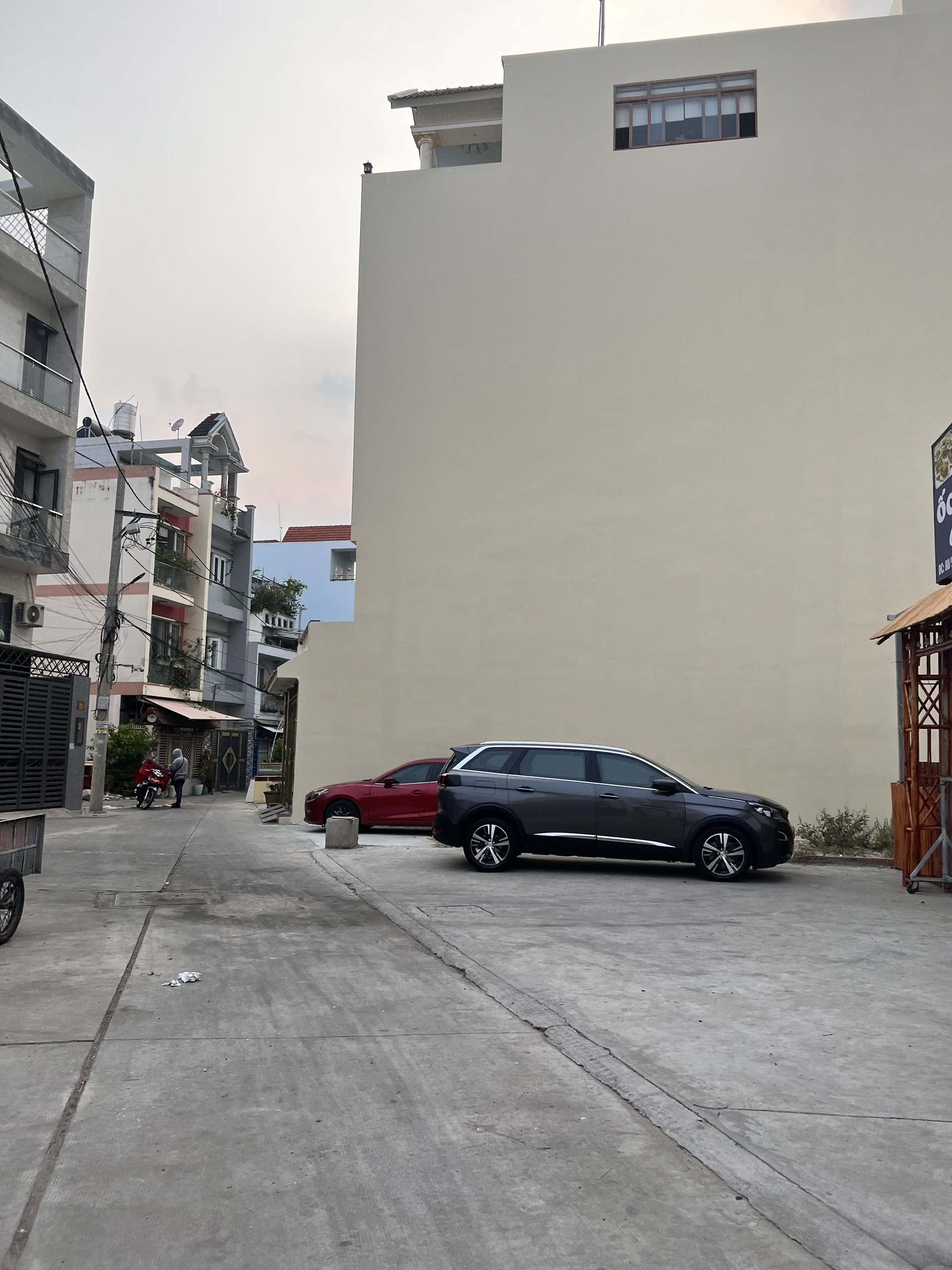 Bán đất diện tích lớn khu Tên Lửa , gần chợ Da Sà