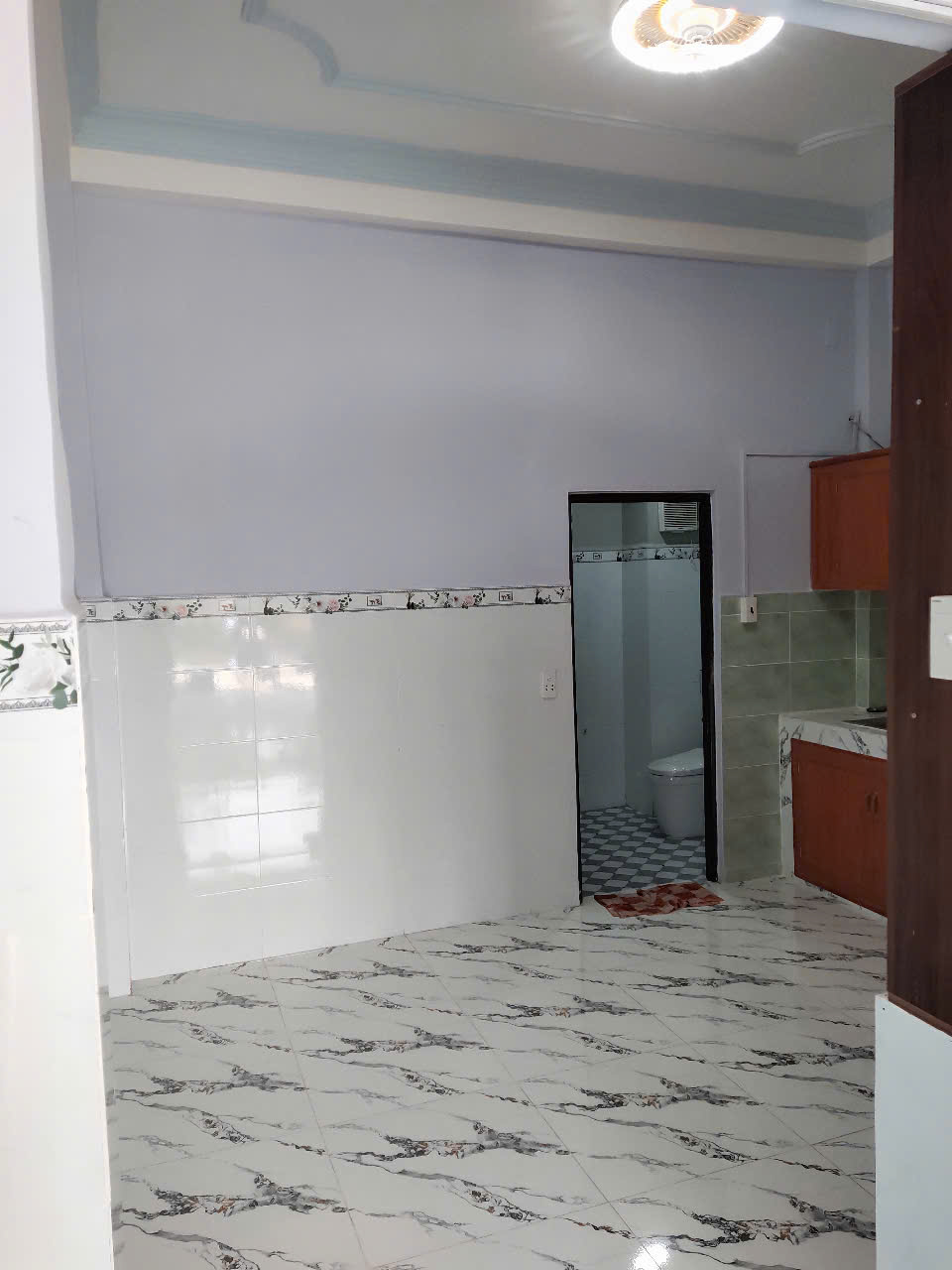 Mặt tiền Kinh doanh - Nguyễn Văn Luông, P10, Q6 - 4m x 10m - Nhà 3 lầu 3PN 4WC. Nhà mới vào ở liền