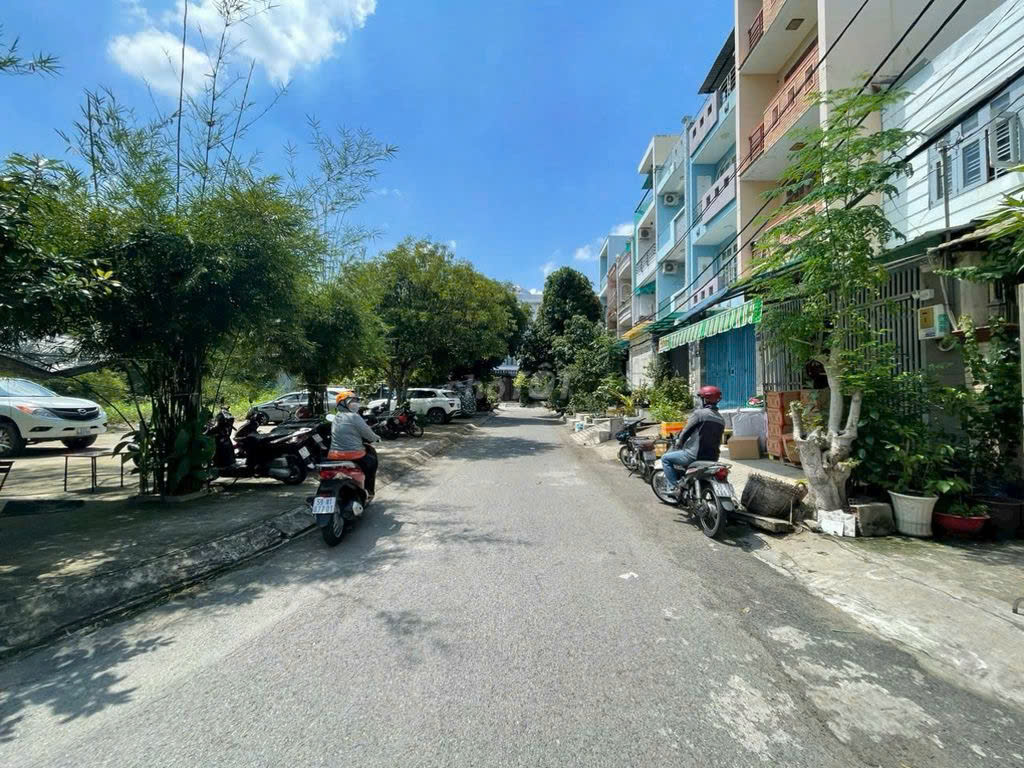 Nhà khu dân cư thanh nhụt, quận 8