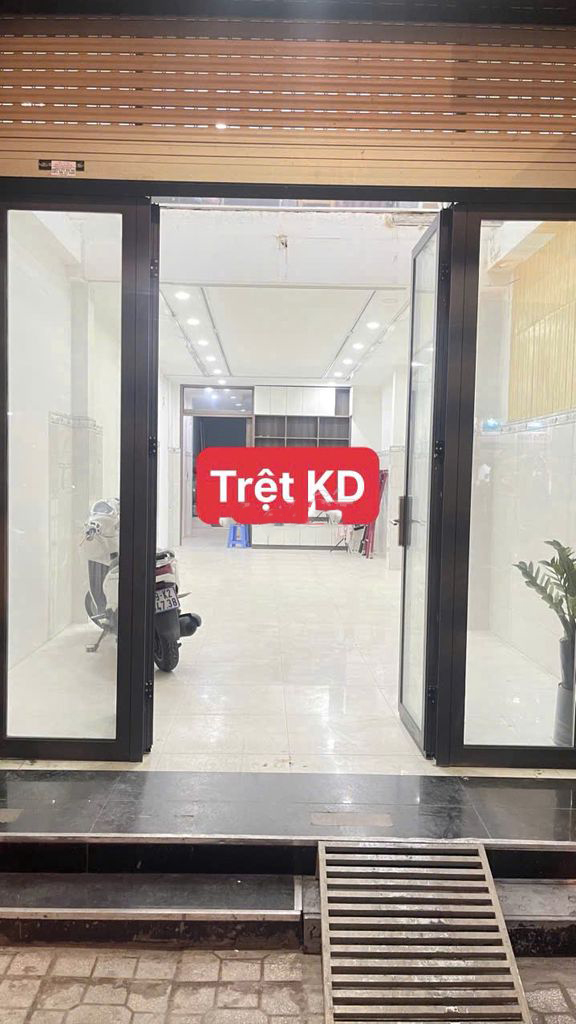 Bán Nhà MTKD Sầm Uất Ngay Vòng Xoay Cây Gõ P9 Q6 - 4 x 18m