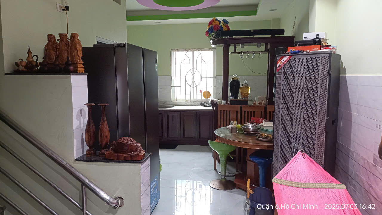 Bán nhà nội bộ khu Bình Phú đối diện MeGa Bình Phú