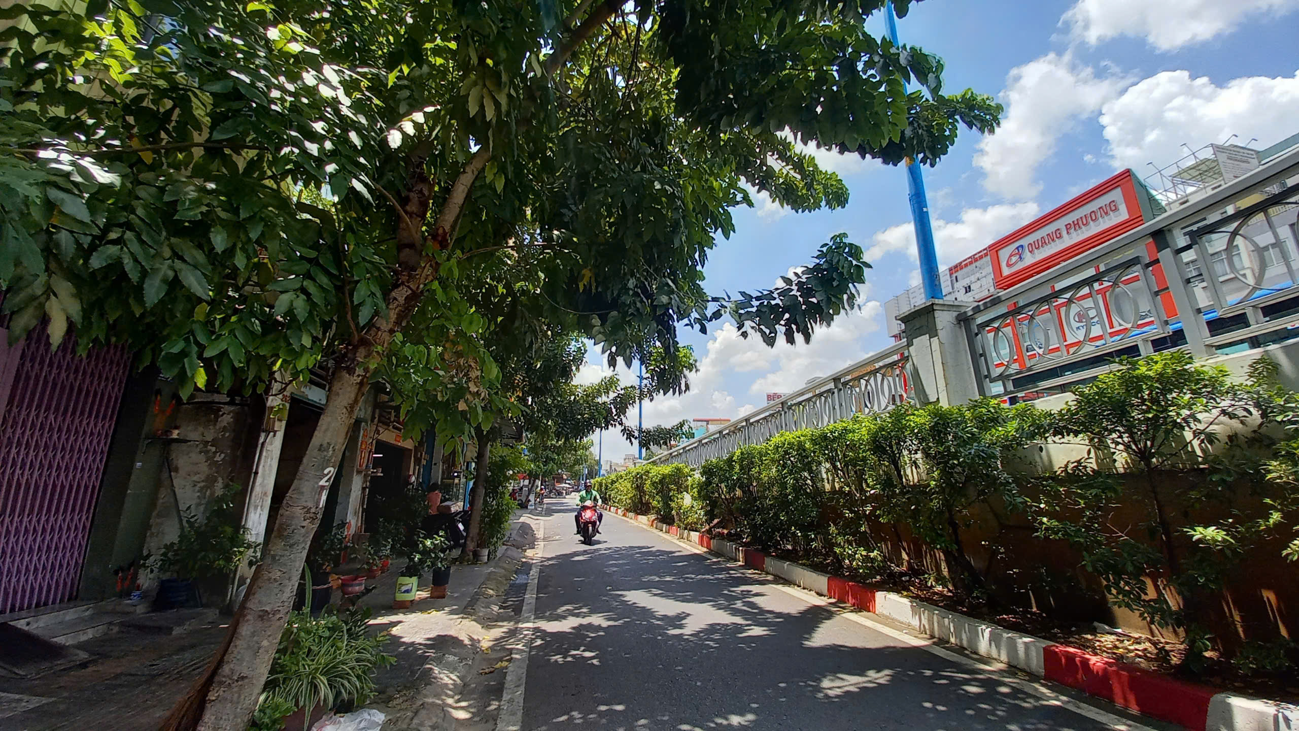 Bán nhà mặt tiền Hậu Giang , gần ngã tư Minh Phụng