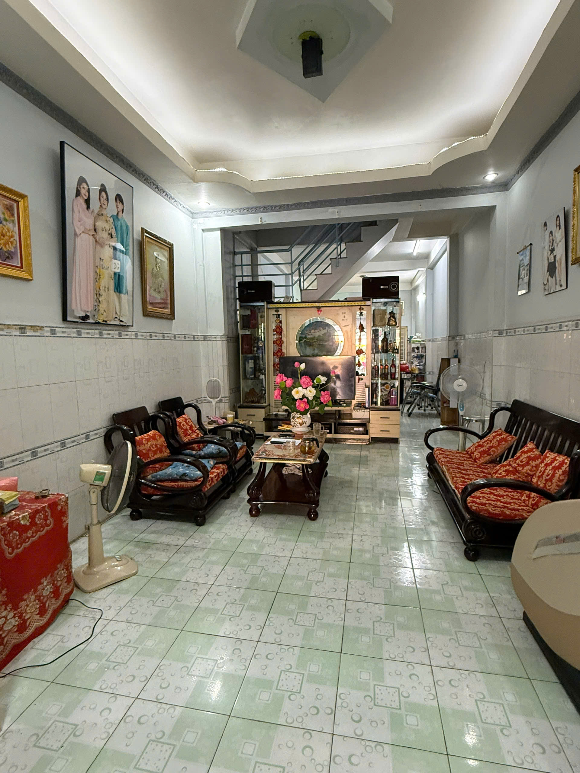 MTKD - Nguyễn Thức Tự - Ngay trung tâm Chợ - 4m x 23m - 2 Lầu - tiện kinh doanh buôn bán