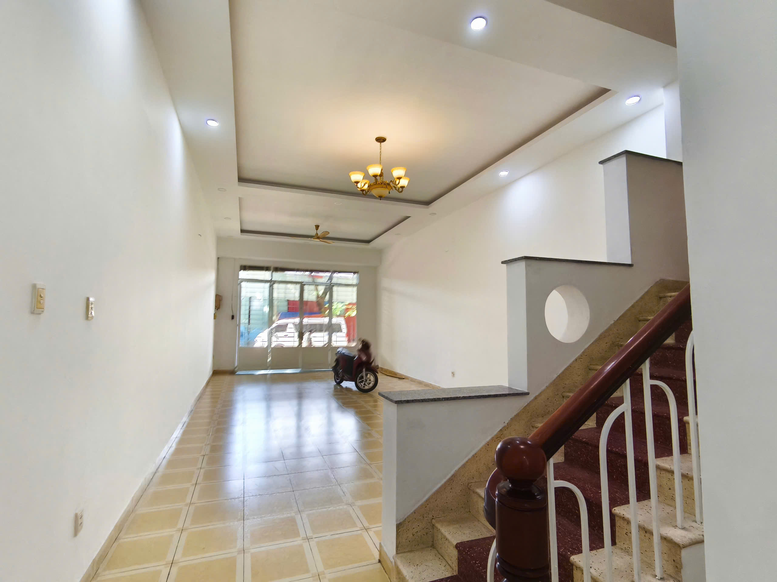 MTNB Kdc Tên Lửa - 5x20 - 4 tầng - Vào ở liền. Cách AOEN Bình Tân 100m.